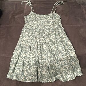 SHEIN Green Floral Mini Dress